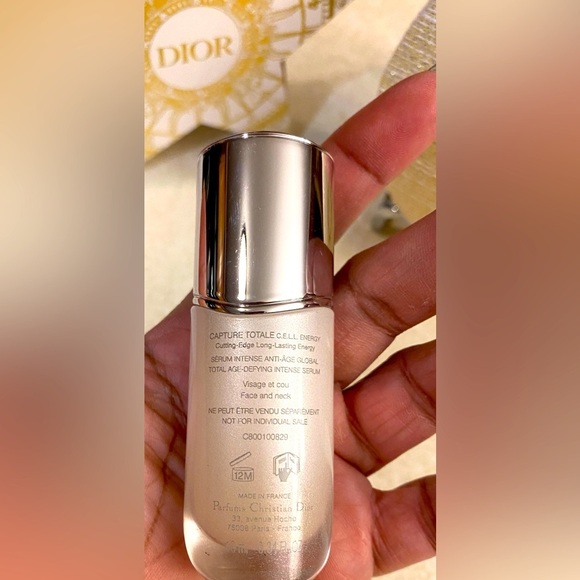 DIOR Capture Totale Cell Energy Super Potent Serum w/Jewelry Box, NIB - Picture 3 of 8